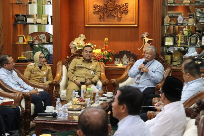 Kepastian pendirian kampus disampaikan langsung oleh Rektor UNY, Prof. Sumaryanto, saat melakukan kunjungan ke Blora pada Selasa (22/7/2025). Foto Humas.