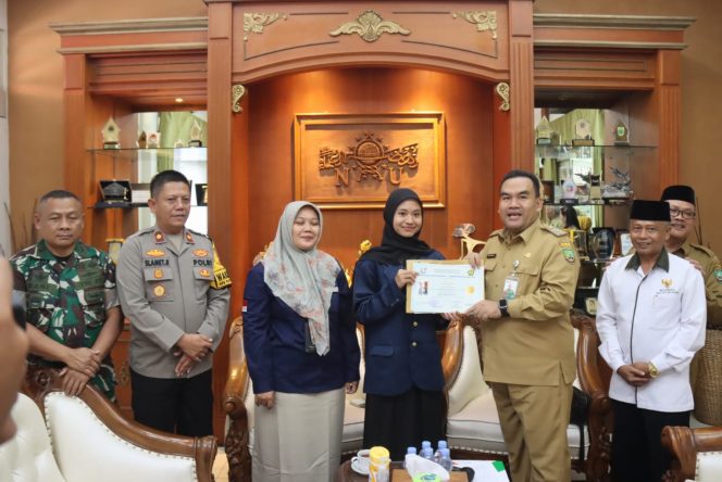 
					18 mahasiswa asal Kabupaten Blora resmi menyelesaikan studi mereka di PEM Akamigas Cepu. Foto Humas.