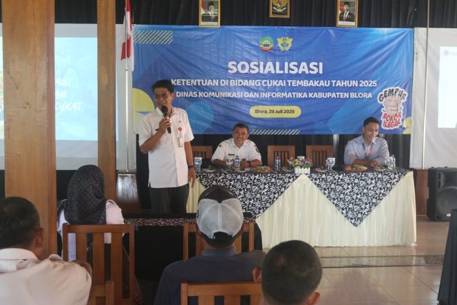 
					Sosialisasi bertajuk Ketentuan di Bidang Cukai Tembakau ini digelar di De'Garden Cafe & Resto, Desa Tutup, Kecamatan Tunjungan, Rabu (23/7/2025). Foto Humas.