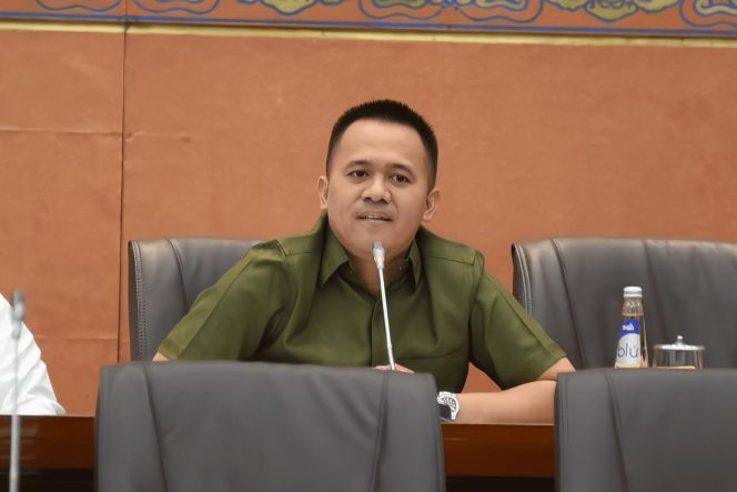 
					Anggota Komisi VI DPR RI Mufti Anam. Foto DPR.