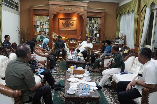 
					Bupati Blora Panggil PT GMM Bulog Usai Tutup Giling Tebu 2025