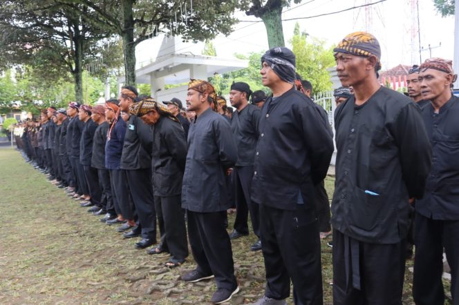 
					Bupati Blora Ajak Camat hingga RT Proaktif Giatkan Siskamling