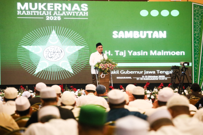 
					Pemprov Jateng Konsisten Beri Insentif untuk Guru Agama