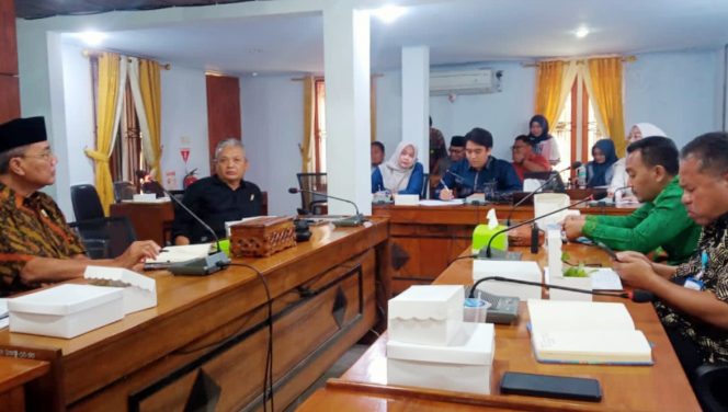 Dewan Pendidikan Blora Desak DPRD Alokasikan BOSDA untuk Sekolah Kecil